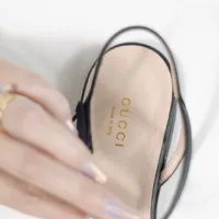 Sandália Gucci Rasteira Double G - imagem 4