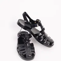 Sandália Gucci GG Rubber  - imagem 2