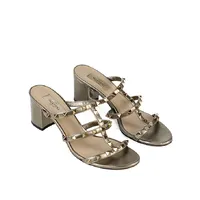 Sandália Rockstud de Couro Valentino Garavani - imagem 1