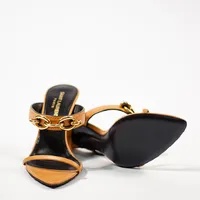 Sandália Saint Laurent Gippy Chain Toe-Ring  - imagem 2