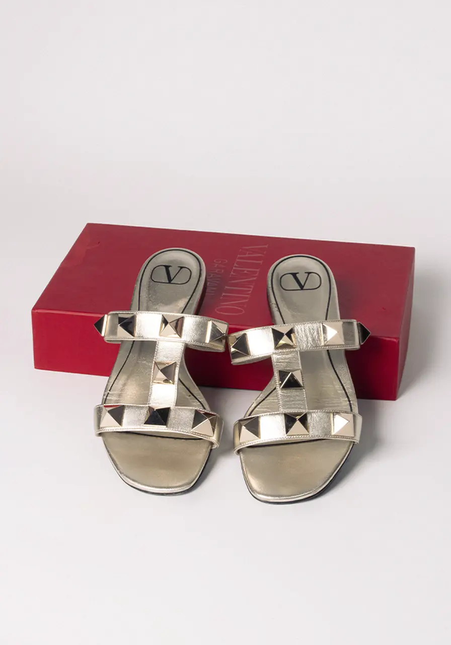 Sandália Valentino Garavani Roman Stud 