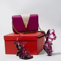 Sandália Versace Lauren Com Cristal - imagem 4