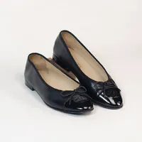Sapatilha Chanel Cap Toe - imagem 4