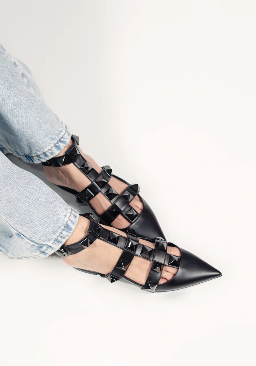 Sapatilha Valentino Roman Stud 