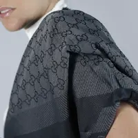 Scarf Gucci Chumbo - imagem 2