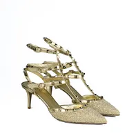 Scarpin Valentino Ráfia Rockstud - imagem 1