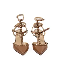 Scarpin Valentino Rockstud  - imagem 1