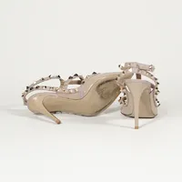 Scarpin Valentino Rockstud Caged - imagem 3