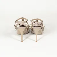 Scarpin Valentino Rockstud Caged - imagem 4