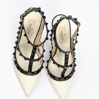 Scarpin Valentino Rockstud - imagem 2