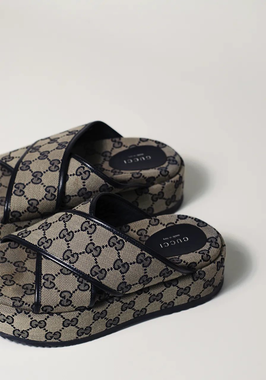Slide Gucci Criss Cross GG 
