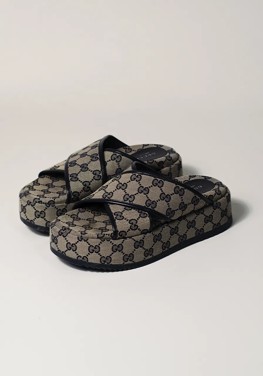 Slide Gucci Criss Cross GG 