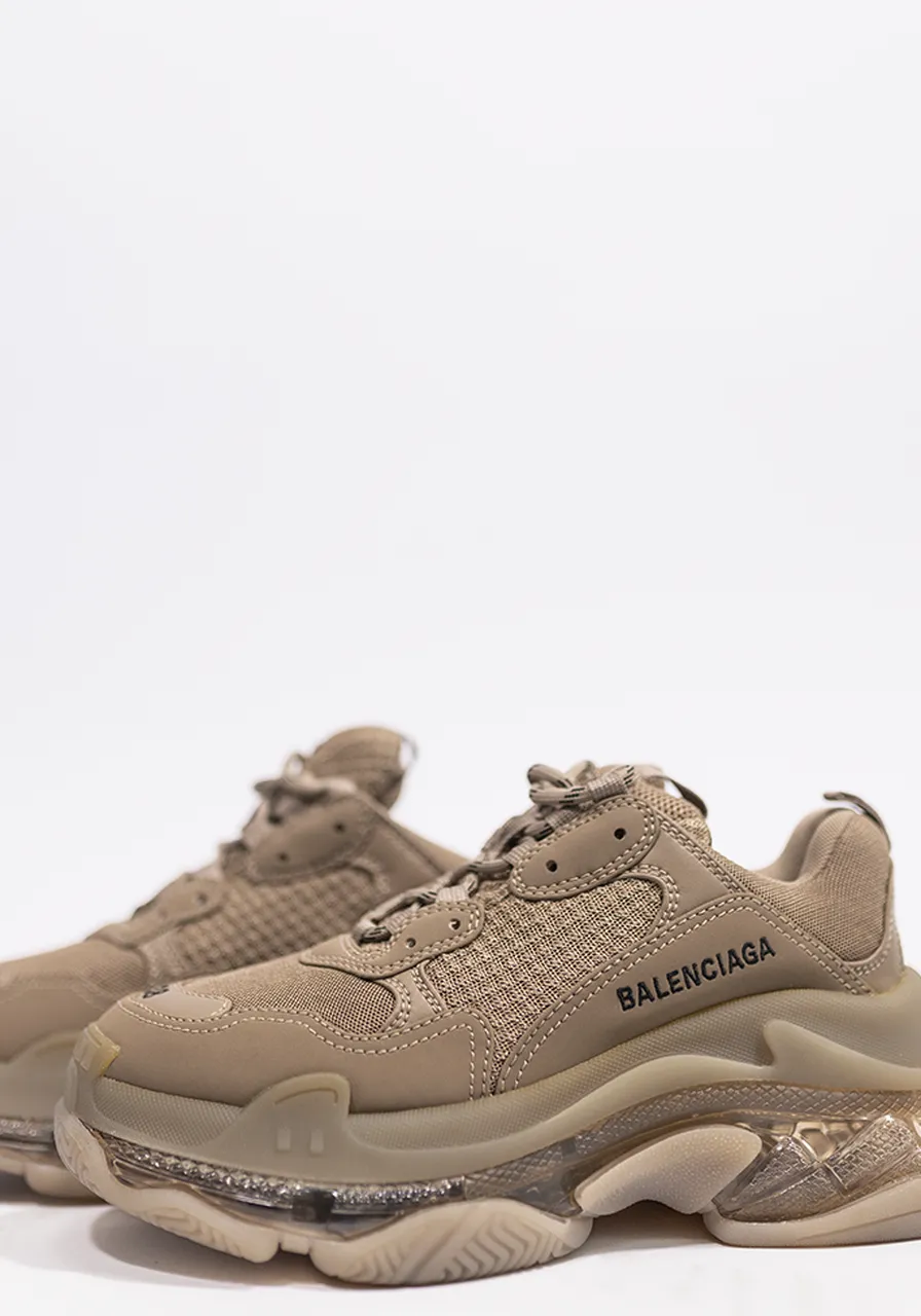 Tênis Balenciaga Triple S