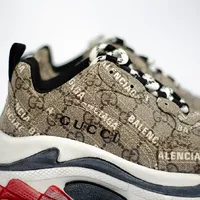 Tênis Balenciaga x Gucci Triple S Monograma - imagem 2