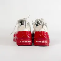 Tênis Burberry Nylon Arthur Sneakers  - imagem 3
