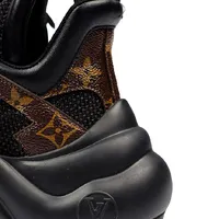 Tênis Louis Vuitton Archlight Monograma - imagem 2