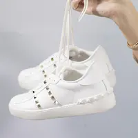 Tênis Valentino Rockstud Untitled - imagem 4