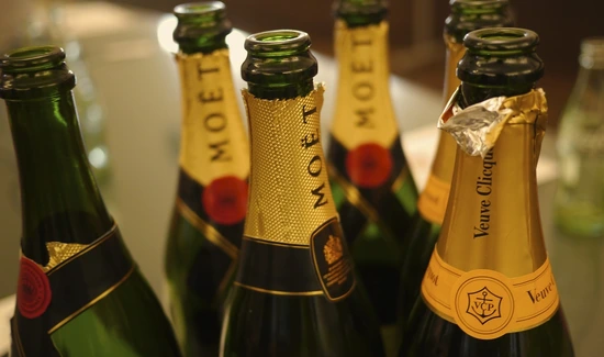 Champanhe NV: O Segredo Escondido do Mercado Secundário