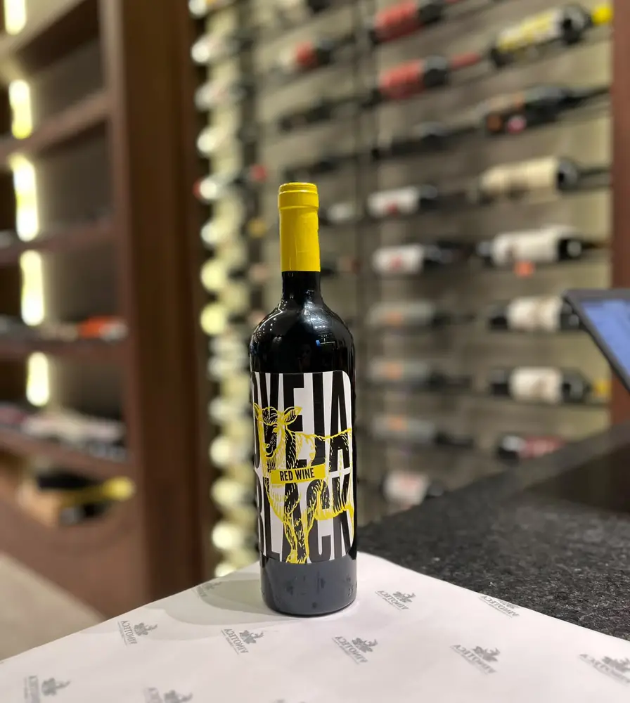 Oveja Black Red Wine