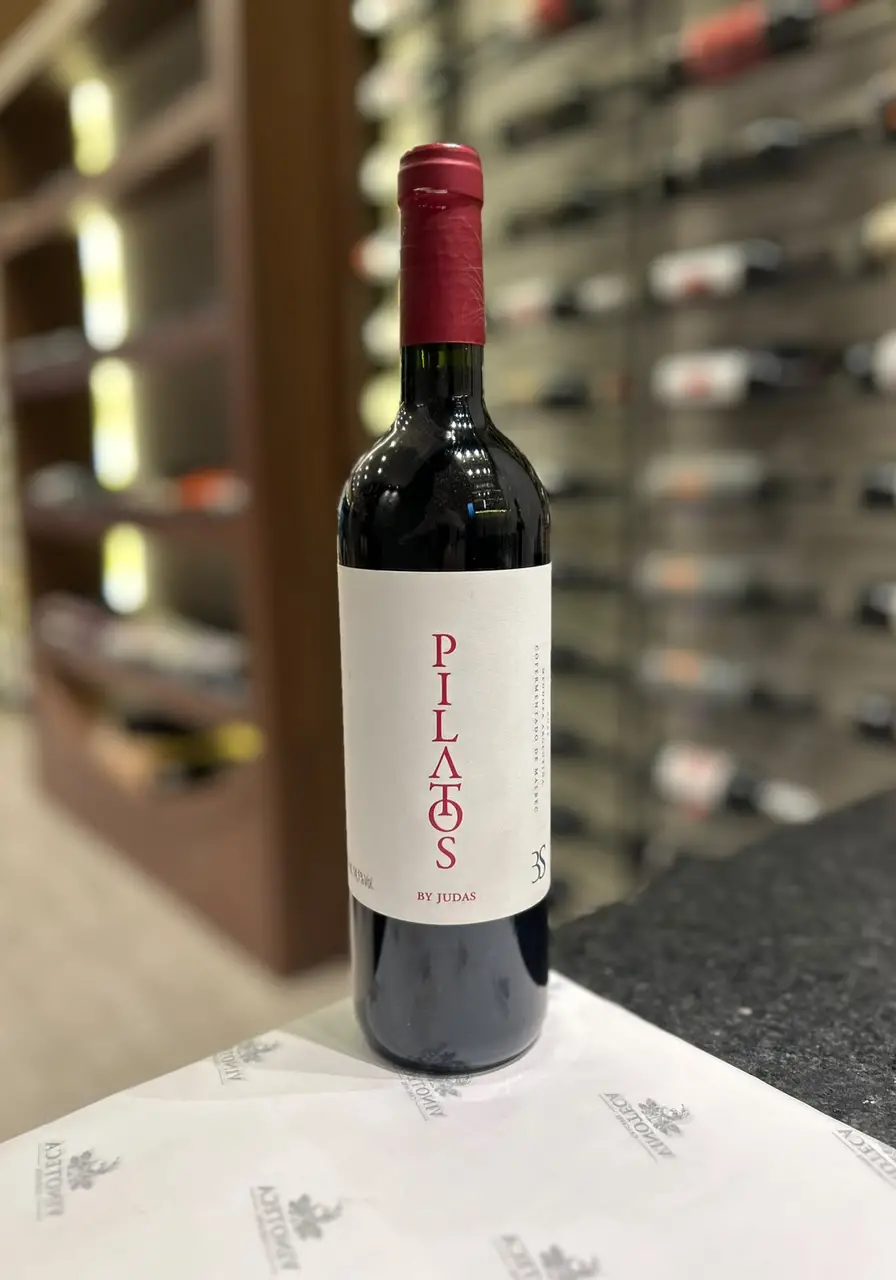 Pilatos by Judas