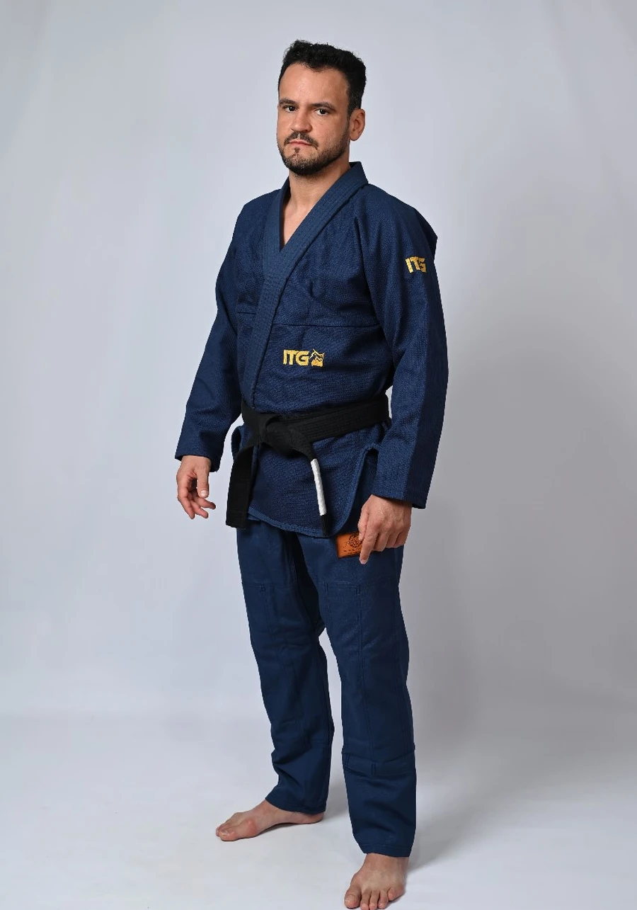 Kimono In The Guard Pro Marinho