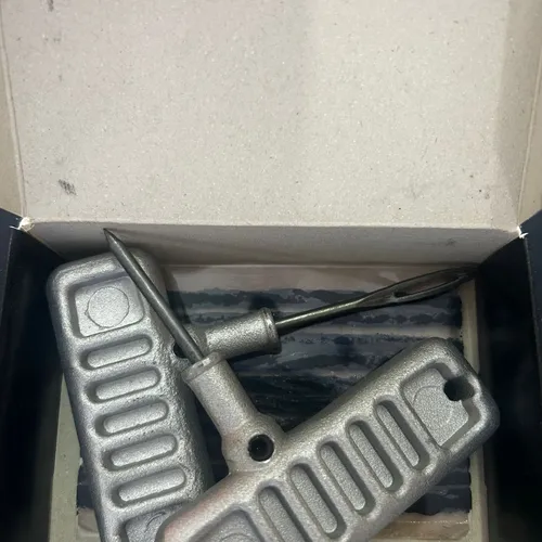 Kit Para Reparo De Pneu Sem Camara Top Ruber 3mm c/ cabo de metal