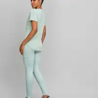 T-SHIRT ALONGADA - imagem 10