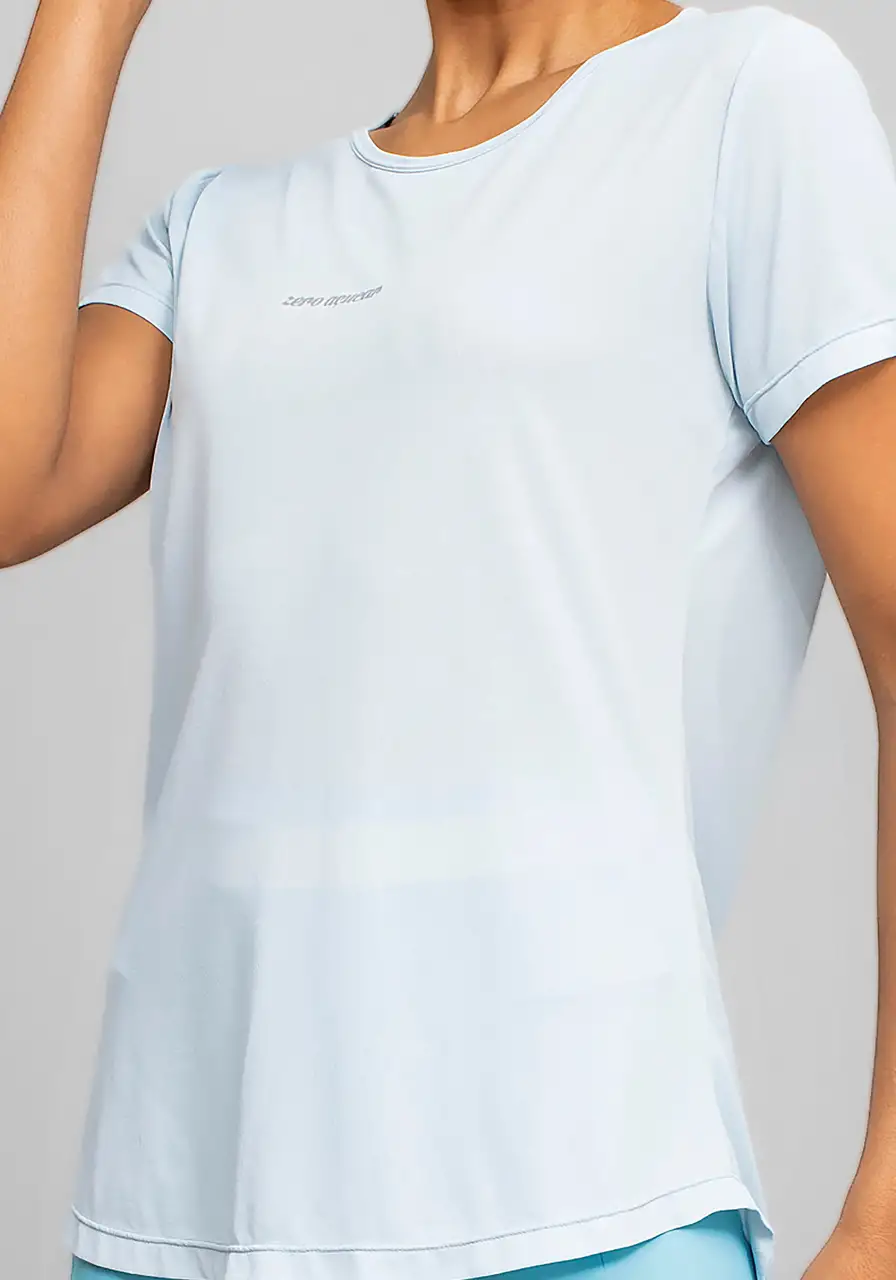 T-SHIRT CREPE ALONGADA