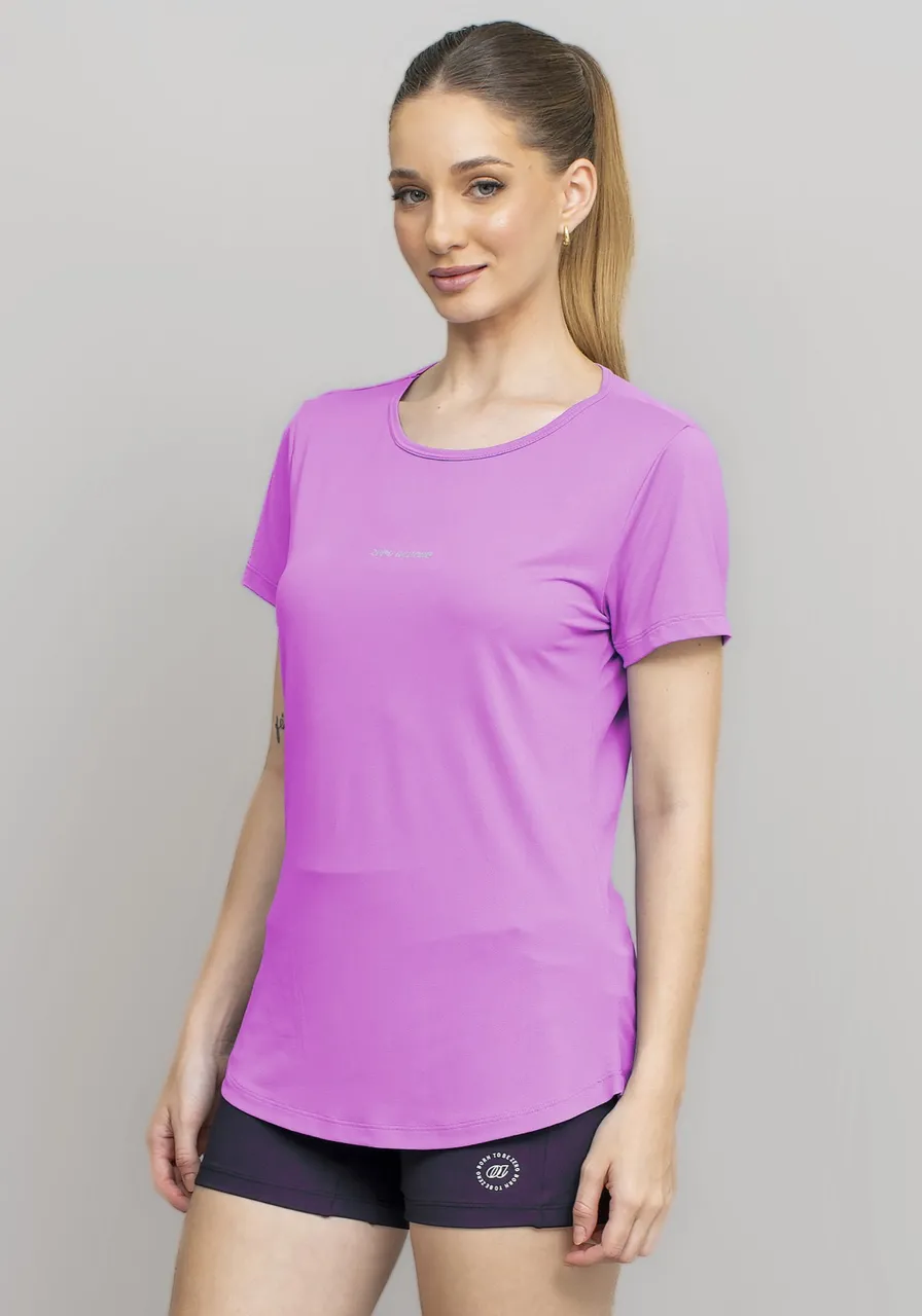 T-SHIRT CREPE ALONGADA 