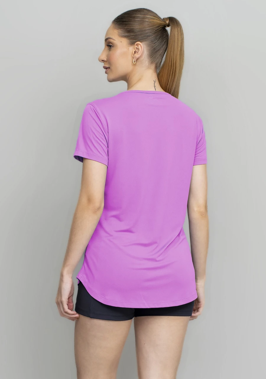 T-SHIRT CREPE ALONGADA