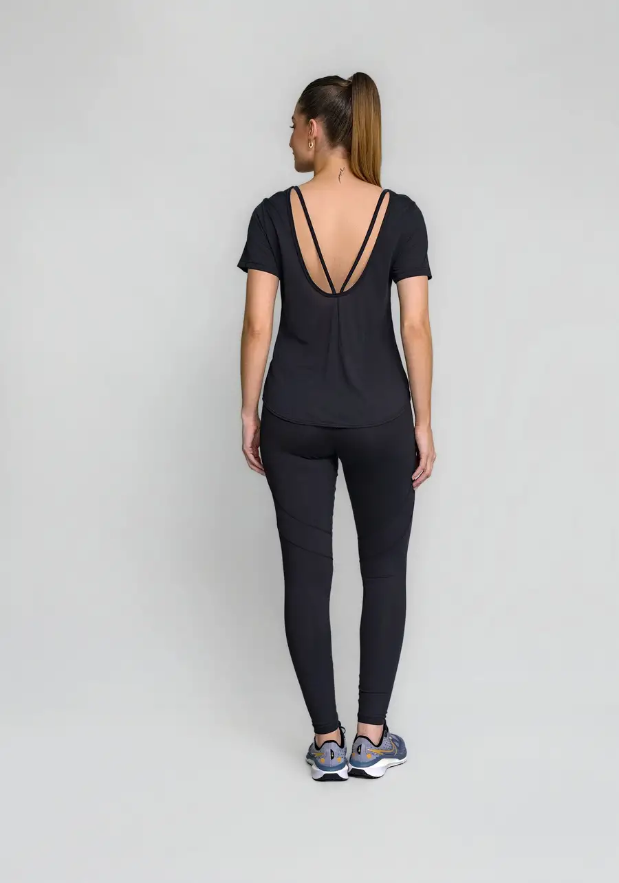 T SHIRT ALONGADA TIRAS