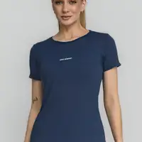 T-SHIRT CREPE ALONGADA - imagem 3