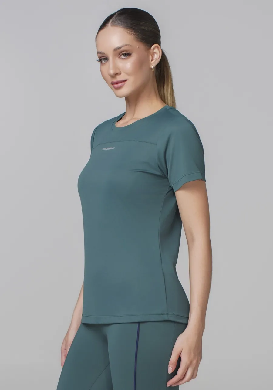 T SHIRT ALONGADA PREGAS