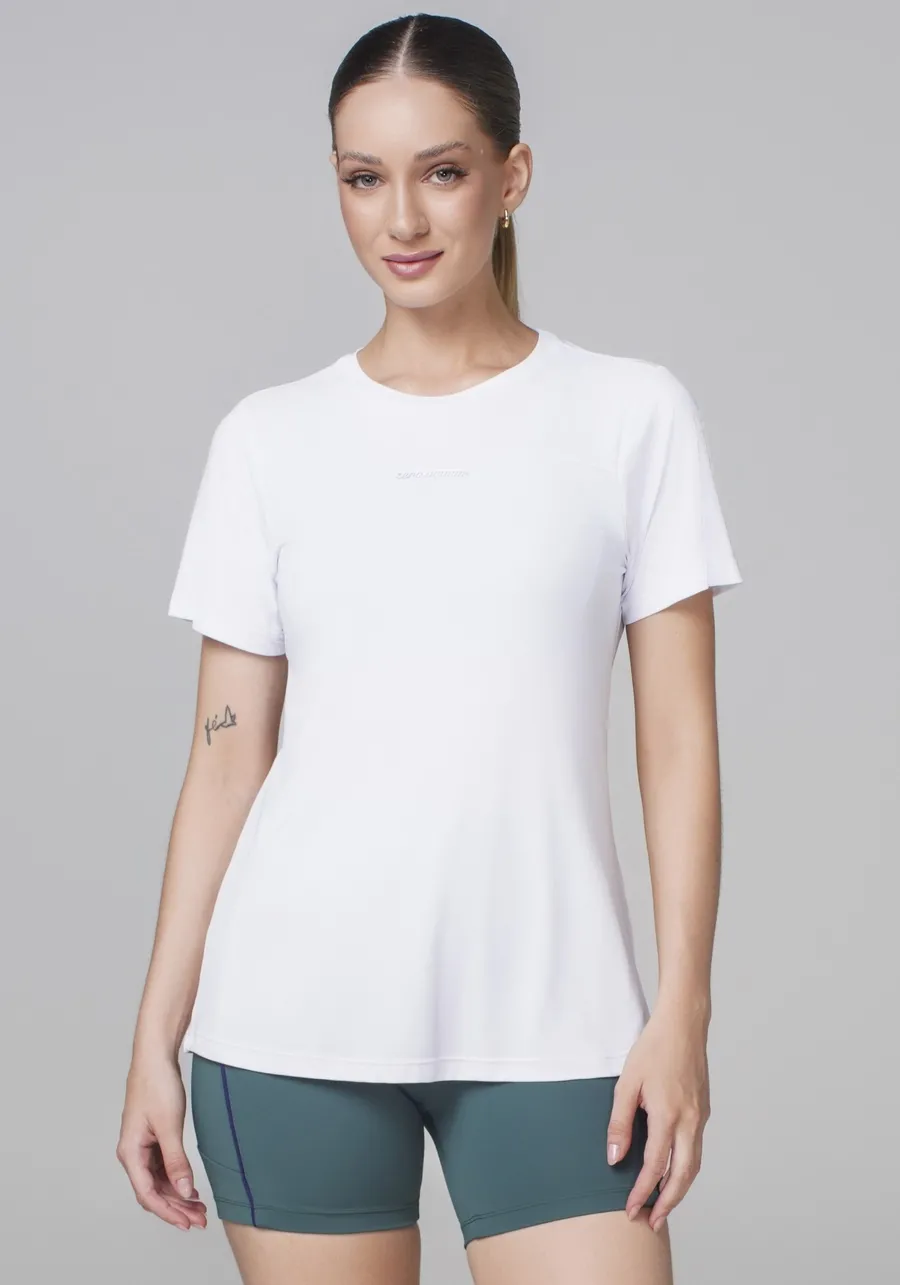 T SHIRT ALONGADA PREGAS