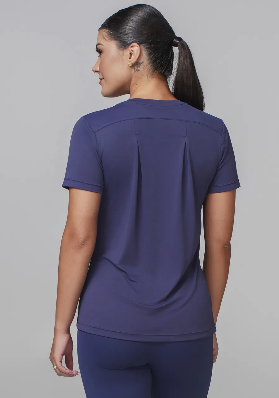 T SHIRT ALONGADA PREGAS