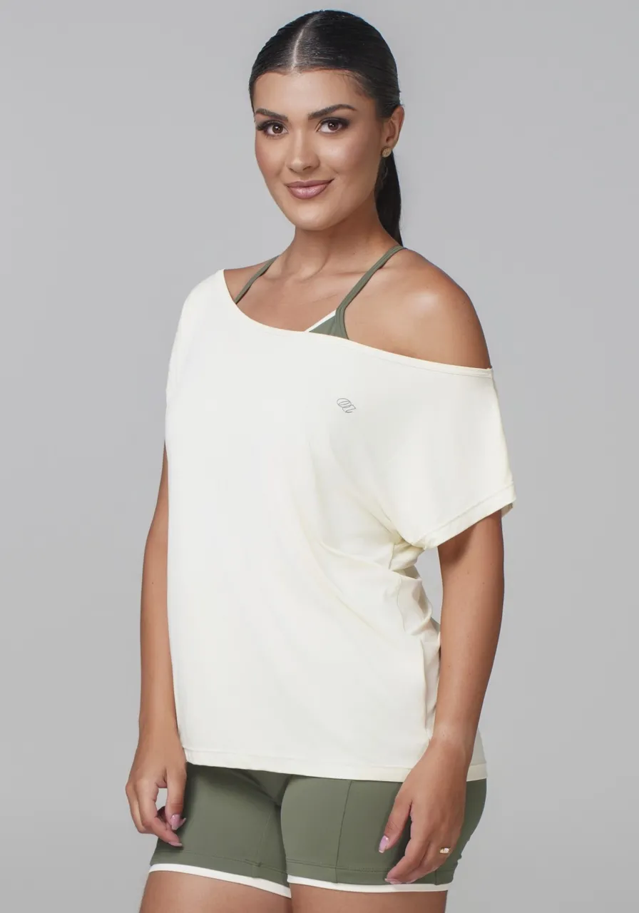 T SHIRT ALONGADA OMBROS