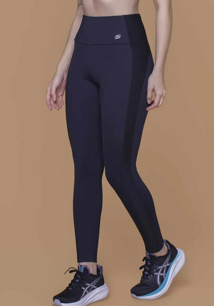 LEGGING UP GLAM