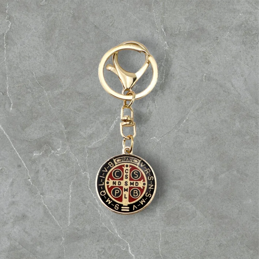 Chaveiro dourado - Medalhão dupla face