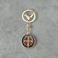 Chaveiro dourado - Medalhão dupla face - imagem 3