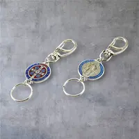 Chaveiro dourado - Medalhão dupla face - imagem 1